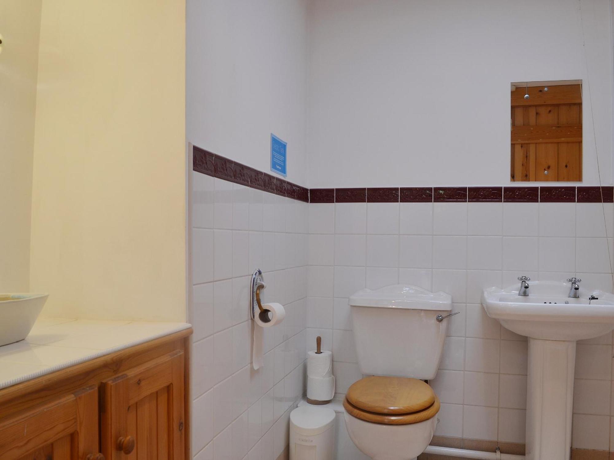 Barn Owl Cottage Кромфорд Екстериор снимка