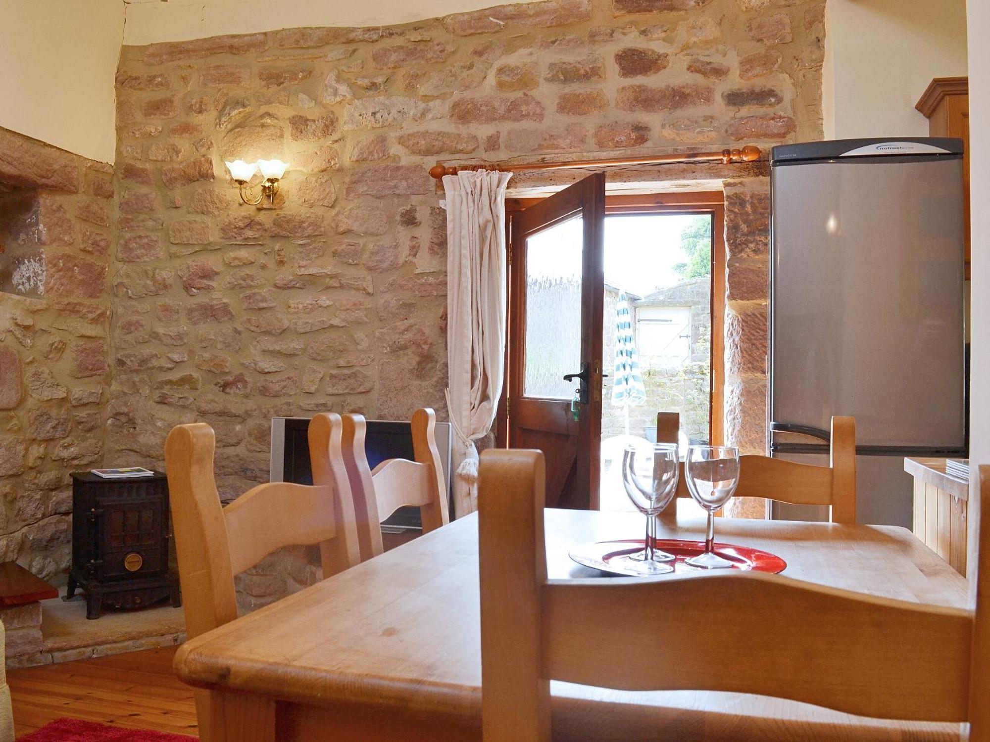 Barn Owl Cottage Кромфорд Екстериор снимка